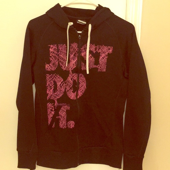 Women’s Nike XS zipper jacket - Picture 1 of 3
